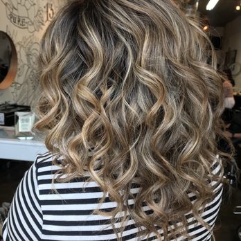 Studio 410 - This is her work Chris of Dallas. Hit her up for blow out needs and color 469-386-4856. - Hair Salons Near Me - Dallas, Texas