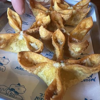 Mountain Moose - Asian Fusion Near Me - Newport, Rhode Island