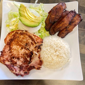 Big Yummy - Arroz con Chuleta - Venezuelan Near Me - Addison, Texas
