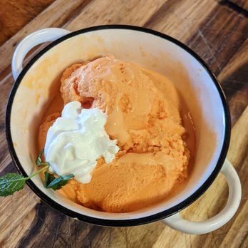 Bodegon No 69 - Helado de Lucuma - Latin American Near Me - Pasadena, California