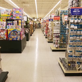 Hobby Lobby - rows of craft and hobby aisles - Hobby Shops Near Me - Indianapolis, Indiana Hobby Lobby - rows of craft and hobby aisles - Hobby Shops Near Me - Indianapolis, Indiana