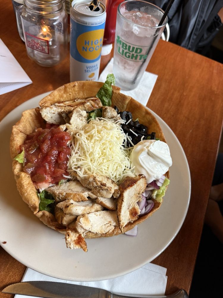 Food from Brickhouse Tavern