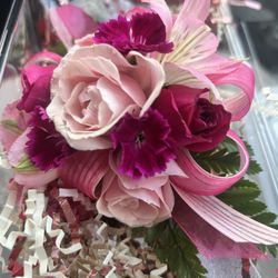 Heather & Vine Fine Floral Design - Beautiful wrist corsage for LT Homecoming!