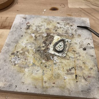 The Gem Studio - Laying the silver frame - Art Classes Near Me