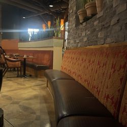 Sonora Grill - Waiting area