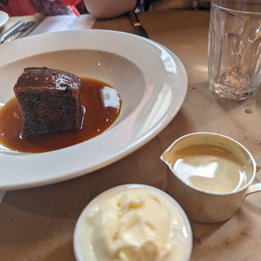 Devonshire Arms - Sticky and toffee-like. Job done. - Pubs Near Me - London, XGL Devonshire Arms - Sticky and toffee-like. Job done. - Pubs Near Me - London, XGL