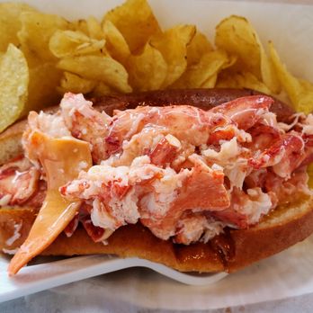 Bite Into Maine - Lobster roll (Connecticut style) - Seafood Near Me - Portland, Maine