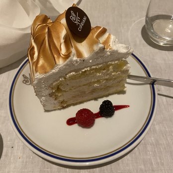 Cipriani - Vanilla sponge cake - Italian Near Me - Las Vegas, Nevada Cipriani - Vanilla sponge cake - Italian Near Me - Las Vegas, Nevada