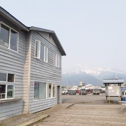 Bay Barge Company Dock Store - storefront
