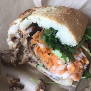 DragonEats - Grilled pork Bahn Mi - Vietnamese Near Me - San Francisco, California DragonEats - Grilled pork Bahn Mi - Vietnamese Near Me - San Francisco, California