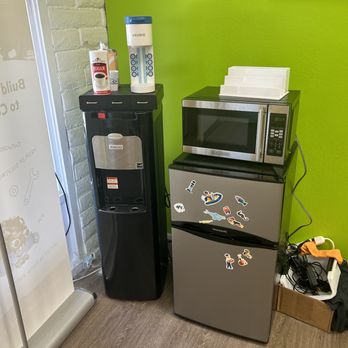 Code Ninjas - Code Ninjas Walnut Creek Lobby refreshment area - Specialty Schools Near Me - Walnut Creek, California