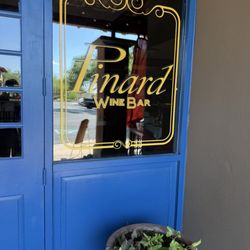 Pinard Wine Bar - Signage