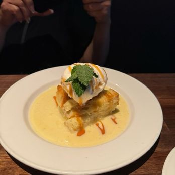 Yard House - Bread pudding with crème anglaise - New American Near Me - Phoenix, Arizona Yard House - Bread pudding with crème anglaise - New American Near Me - Phoenix, Arizona