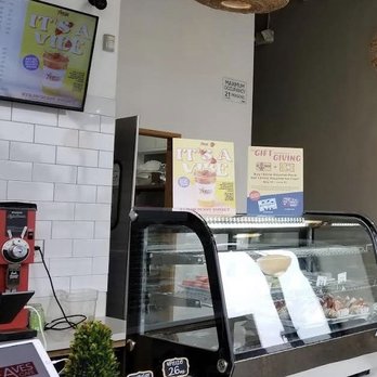 7 Leaves Cafe - Coffee & Tea Near Me - Fountain Valley, California