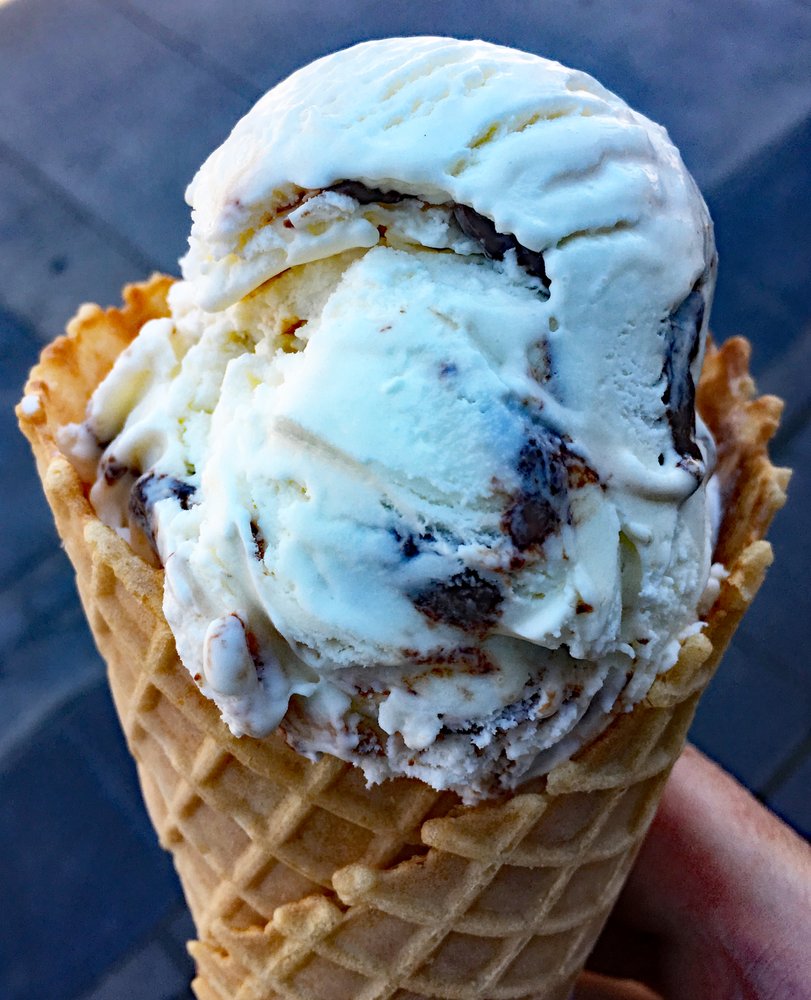 Henry Brown's Small Batch Ice Cream Company Logo