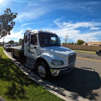 LR Towing - Towing Near Me