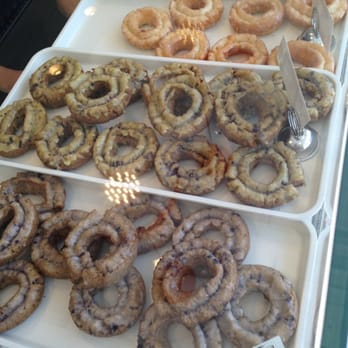 Kettle Glazed Doughnuts - Donuts Near Me - Hollywood, California Kettle Glazed Doughnuts - Donuts Near Me - Hollywood, California