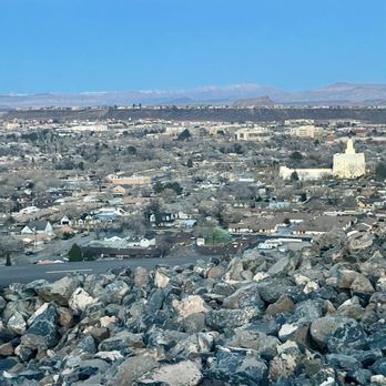 Cliffside Restaurant - Great place to watch the sunset over the city - American Near Me - St George, Utah Cliffside Restaurant - Great place to watch the sunset over the city - American Near Me - St George, Utah
