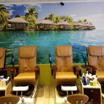 USA Nails - Ocean view background pedicure section - Nail Salons Near Me - Cleveland, Mississippi USA Nails - Ocean view background pedicure section - Nail Salons Near Me - Cleveland, Mississippi