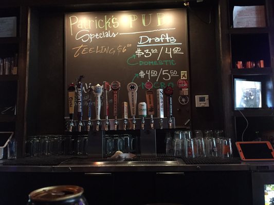 Patrick's Pub by null