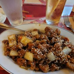 Ming Teh - Crispy sesame garlic chicken