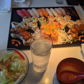 Fat Salmon - Japanese Near Me - Philadelphia, Pennsylvania Fat Salmon - Japanese Near Me - Philadelphia, Pennsylvania