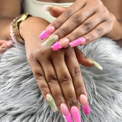 VIP Nails and Spa - Follow us on IG:@vipnailspa2260
:+16194216777