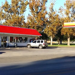 Double D's One Stop