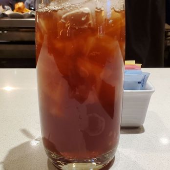 Gordon Ramsay Burger Las Vegas - Fresh Brewed Iced Tea ($6.99) - Burgers Near Me - Las Vegas, Nevada Gordon Ramsay Burger Las Vegas - Fresh Brewed Iced Tea ($6.99) - Burgers Near Me - Las Vegas, Nevada