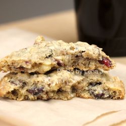 Ovenbird Bakery - Inside of Orange, Cranberry, & Chocolate Oat Cookie - quite sweet. More cookie than oat