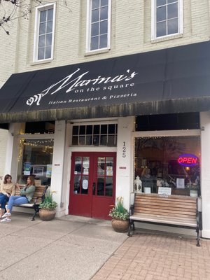 Marina's on the Square by null