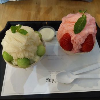Oakobing - Melon and strawberry bingsu (single serve) - Shaved Ice Near Me - Los Angeles, California Oakobing - Melon and strawberry bingsu (single serve) - Shaved Ice Near Me - Los Angeles, California