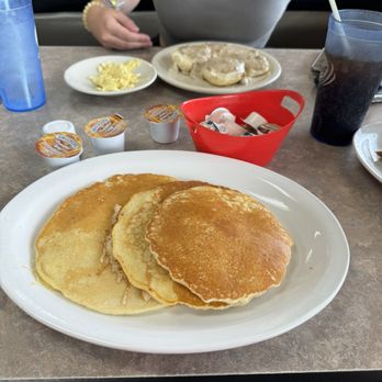 A & A Truck Stop - Most excellent pancakes! Biscuits and gravy also delicious! Bacon was phenomenal! - Rest Stops Near Me - Jackson, Ohio A & A Truck Stop - Most excellent pancakes! Biscuits and gravy also delicious! Bacon was phenomenal! - Rest Stops Near Me - Jackson, Ohio