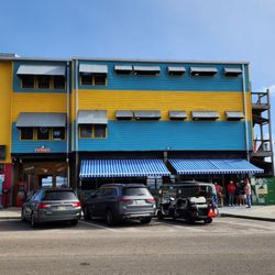 Dan B Murphy's Restaurant & Bar - Front