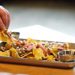 Albura Taqueria - Nachos!!!