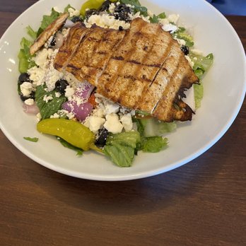 Roma's Italian Bistro - Greek salad with added Grilled Chicken - Italian Near Me - DeSoto, Texas Roma's Italian Bistro - Greek salad with added Grilled Chicken - Italian Near Me - DeSoto, Texas