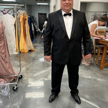 DeLorne Bridal - Bridal Near Me - Oak Forest , Illinois