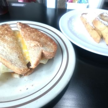 Family Traditions Cafe - Cafes Near Me - Smithville, Missouri Family Traditions Cafe - Cafes Near Me - Smithville, Missouri