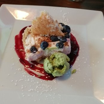 Sheeley House Saloon - Blueberry cake dessert, excellent! - Pubs Near Me - Chippewa Falls, Wisconsin