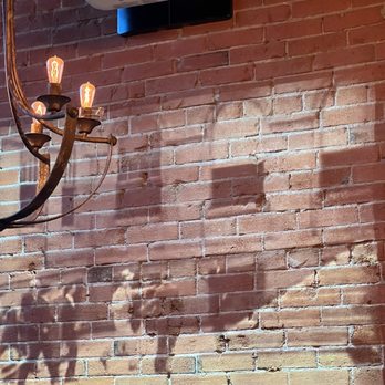 El Moro Spirits & Tavern - New American Near Me - Durango, Colorado El Moro Spirits & Tavern - New American Near Me - Durango, Colorado