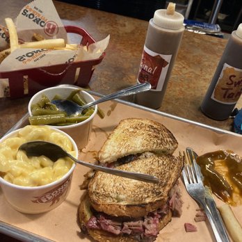 Bono's Pit Bar-B-Q - Yum my go too after 5 miles - Barbeque Near Me - Jacksonville, Florida Bono's Pit Bar-B-Q - Yum my go too after 5 miles - Barbeque Near Me - Jacksonville, Florida