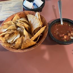 Chips and salsa- not too spicy, just right! Chips and salsa- not too spicy, just right!