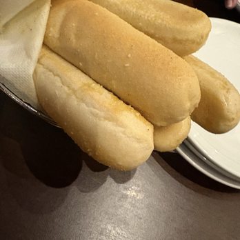 Olive Garden Italian Restaurant - Breadsticks - Italian Near Me - Glendale, Arizona Olive Garden Italian Restaurant - Breadsticks - Italian Near Me - Glendale, Arizona