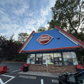 Dairy Queen Ltd Brazier - Outside - Ice Cream & Frozen Yogurt Near Me - South Amboy, New Jersey