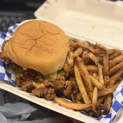 The Mac w/fries