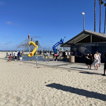 Long Beach - Kids play structure - Beaches Near Me - Long Beach, California