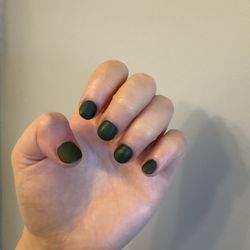 Color: M054 (Matte) Extra short matte acrylics