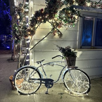 123 Farm - Cute decor - Farmers Market Near Me - Cherry Valley, California