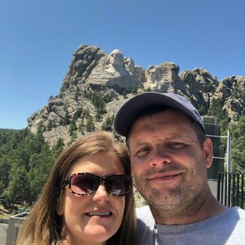 Mount Rushmore National Memorial - Landmarks & Historical Buildings Near Me - Keystone, South Dakota