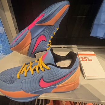 Nike Chicago - Ja - Shoe Stores Near Me - Chicago, Illinois Nike Chicago - Ja - Shoe Stores Near Me - Chicago, Illinois
